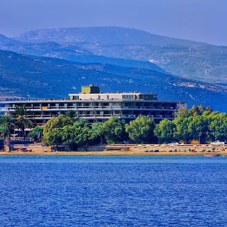 Ośrodek wypoczynkowy Narcia 5*