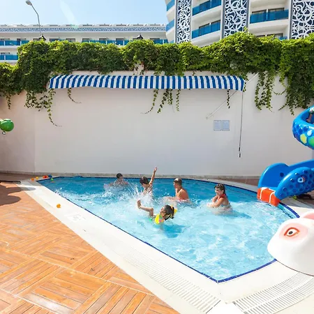 Ośrodek wypoczynkowy Narcia Side