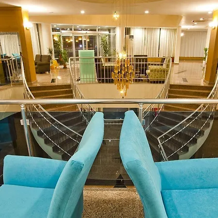Semesteranläggning (resort) Narcia 5*