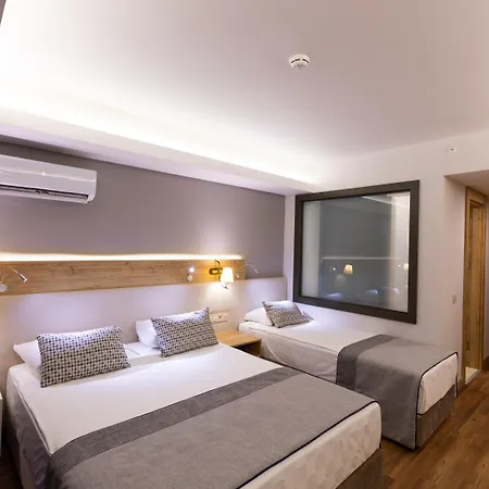 Ośrodek wypoczynkowy Narcia 5*