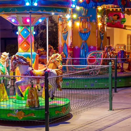 Ośrodek wypoczynkowy Narcia 5*