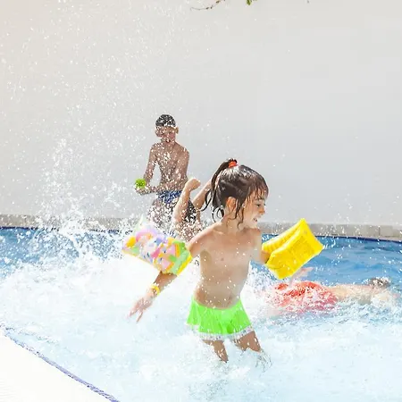 Ośrodek wypoczynkowy Narcia 5*